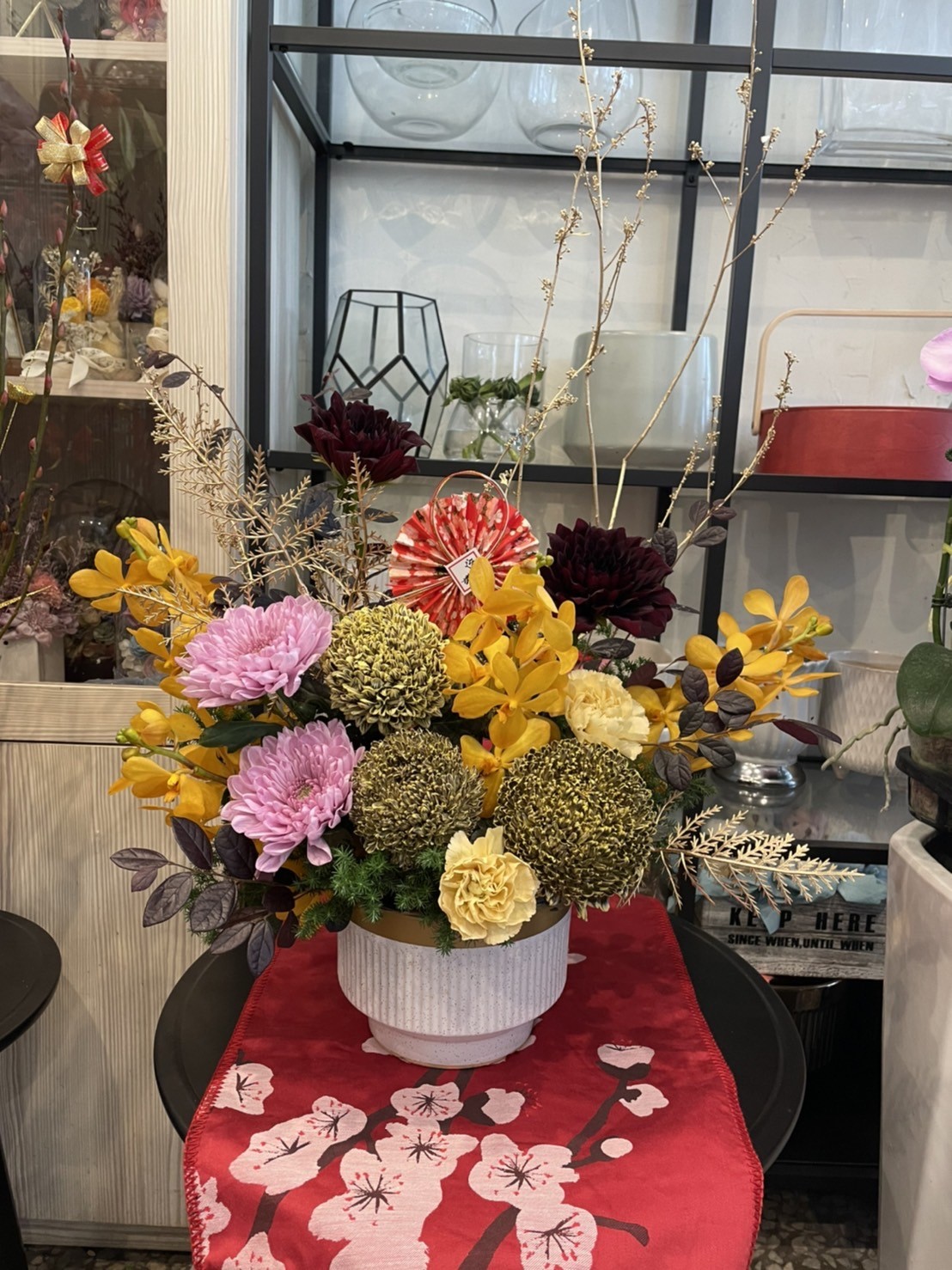 新春花開金喜迎春